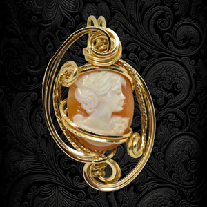 Cameo Pendant ~Hand-carved Italian Shell Small Cameo Pendant 14 kt Gold